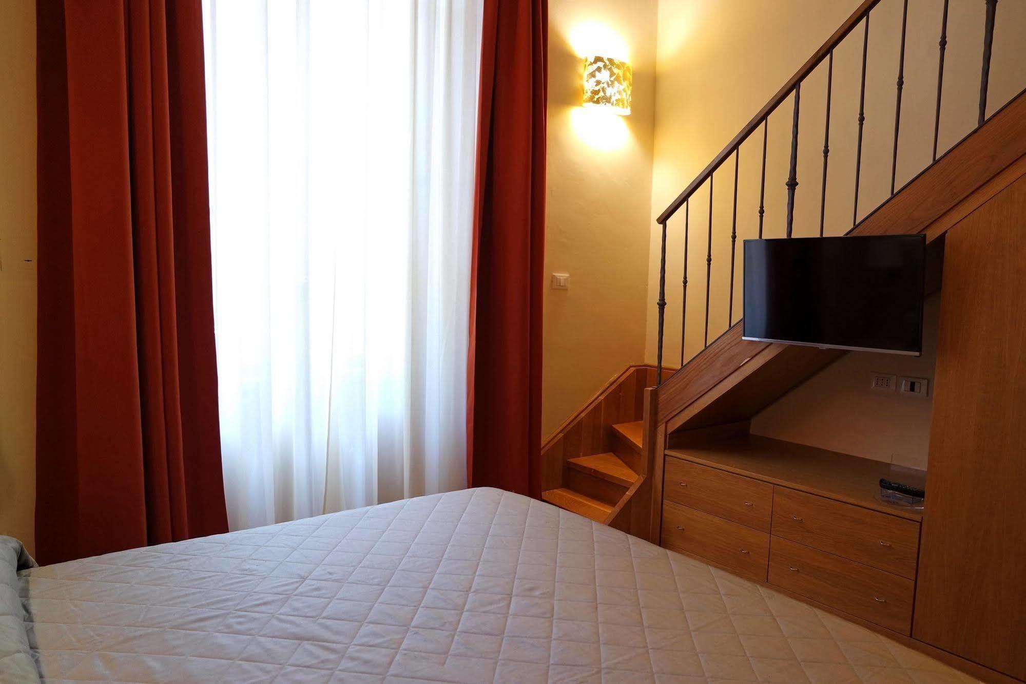 B&B Repubblica Firenze Eksteriør bilde